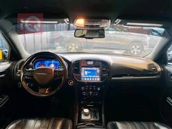 کرایسلەر 300